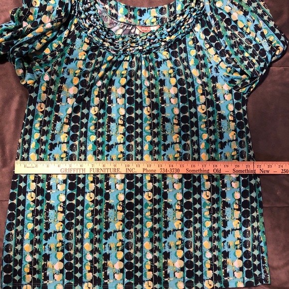 🔥$3 Bargain Bin🔥Shirt/Tunic - Picture 5 of 8